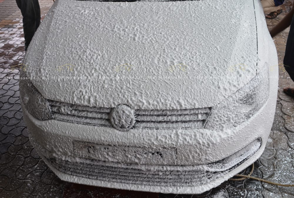 Porsche Car snow foam wash